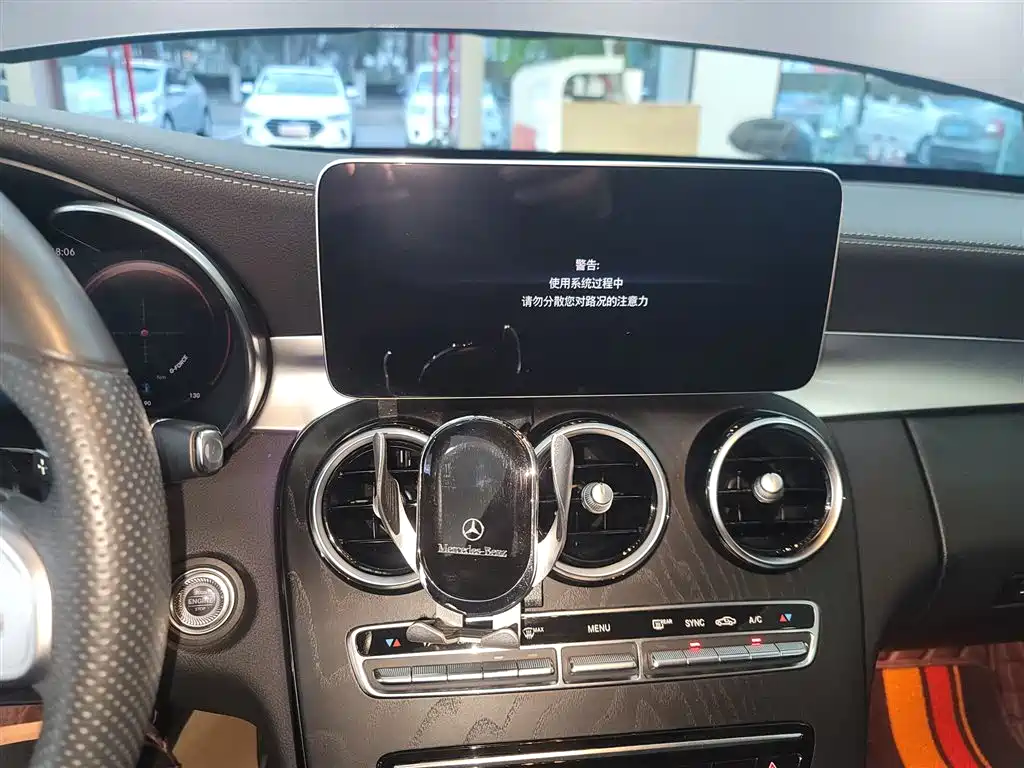 MERCEDES-BENZ CLASS C