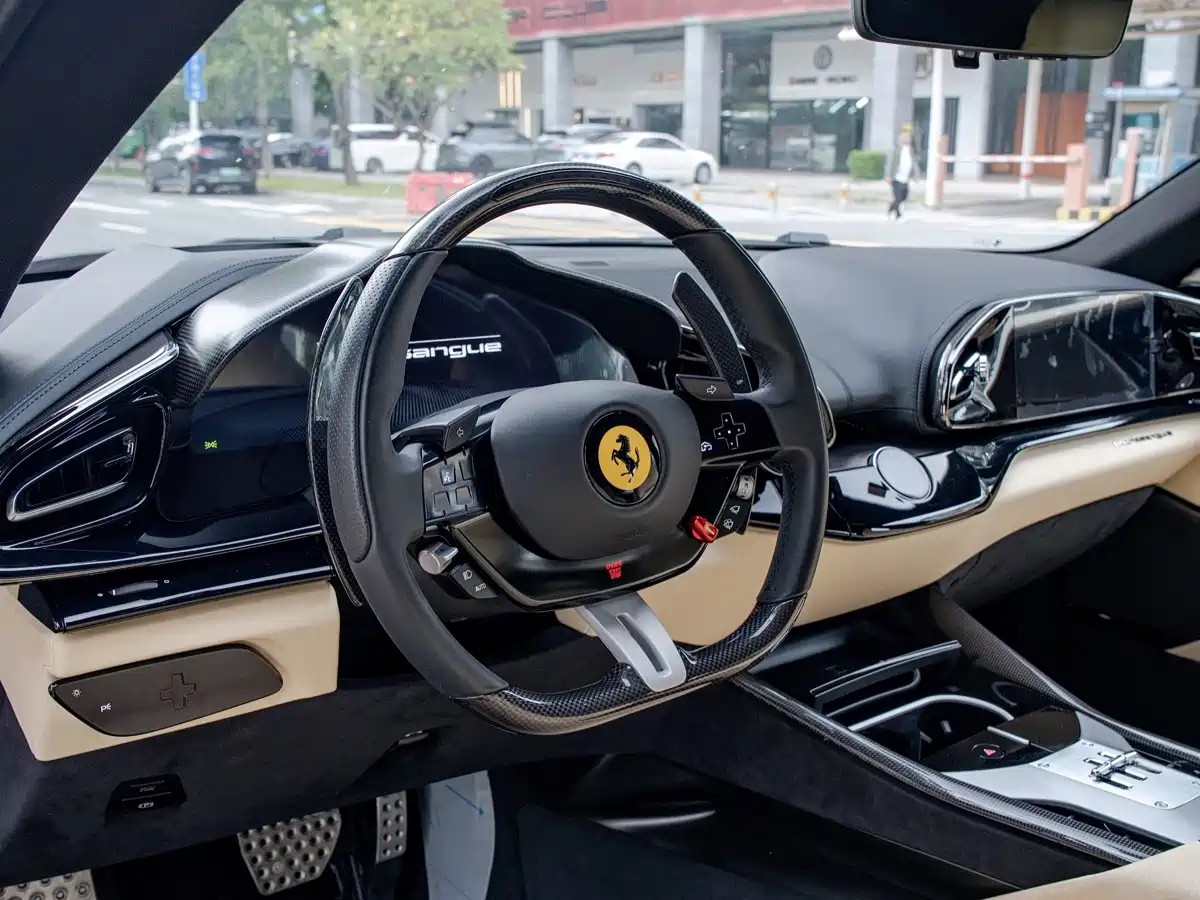 Ferrari Purosangue 2024 2023 6.5L V12
