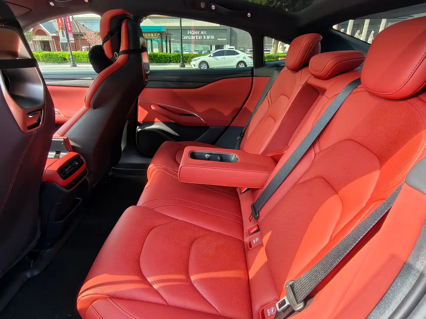 XIAOMI CAR XIAOMI SU7