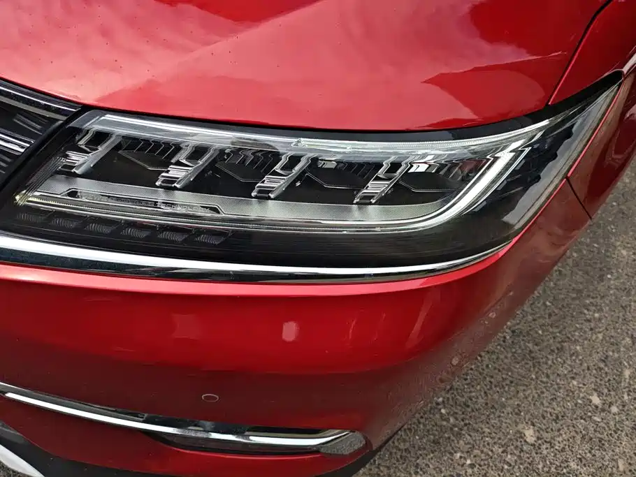 Roewe RX5 2016 2016 30T 4WD Automatic Internet Premium Edition