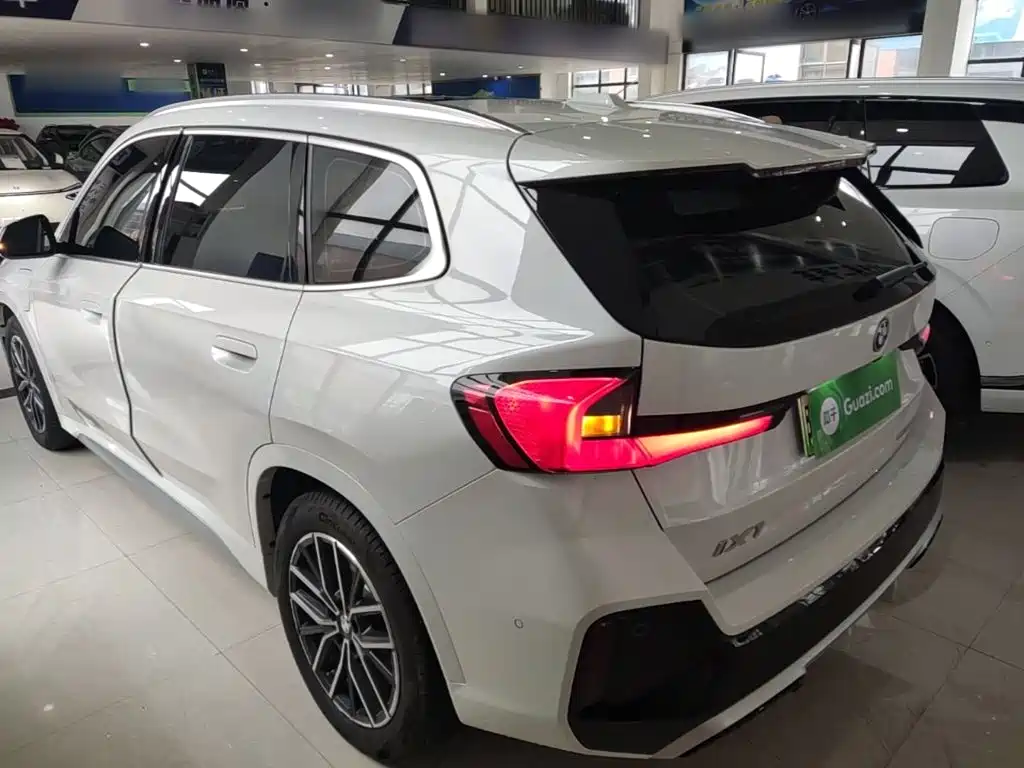 BMW iX1 2025 2025 eDrive25L M Sport Package