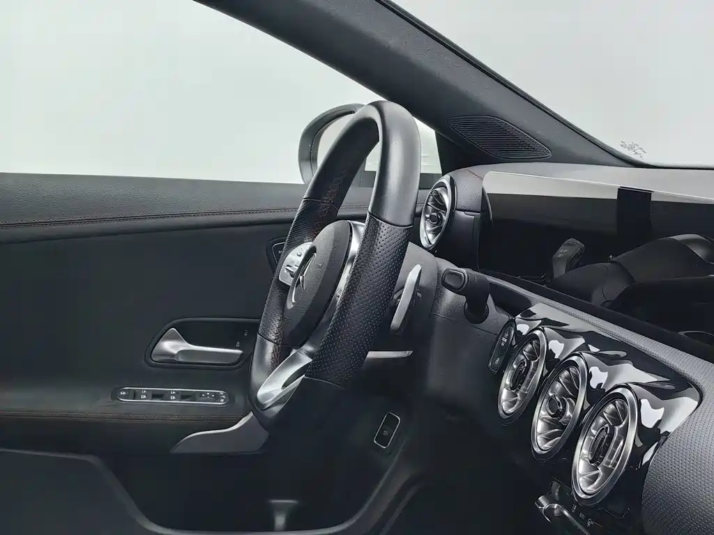 Mercedes-Benz CLA (Import) 2022 2023 CLA 200