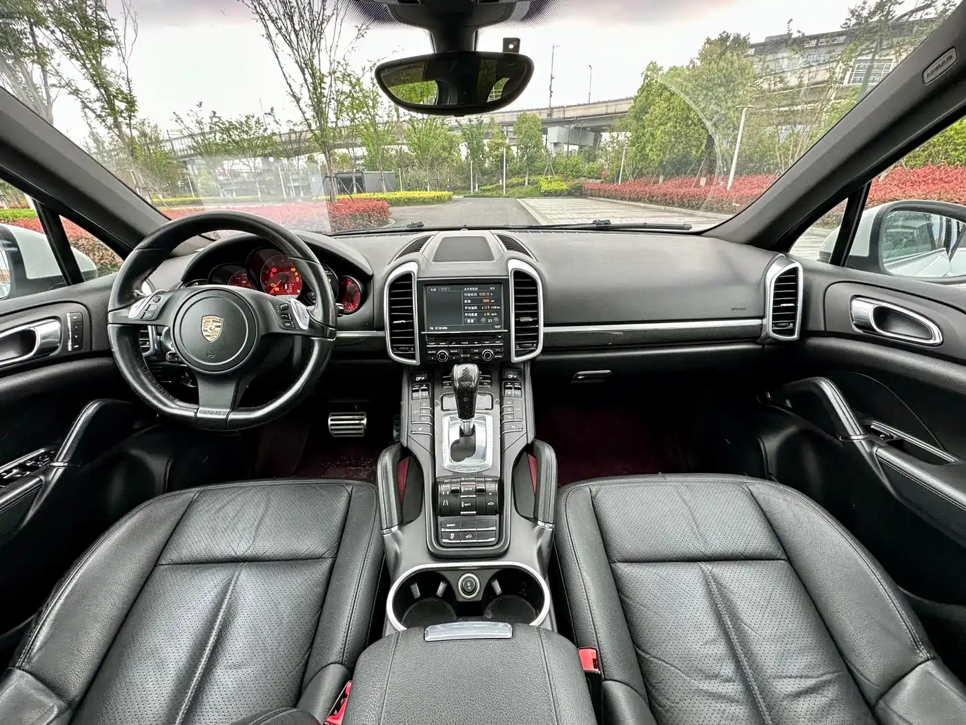 Porsche Cayenne 2011 Cayenne 3.0T фото 8