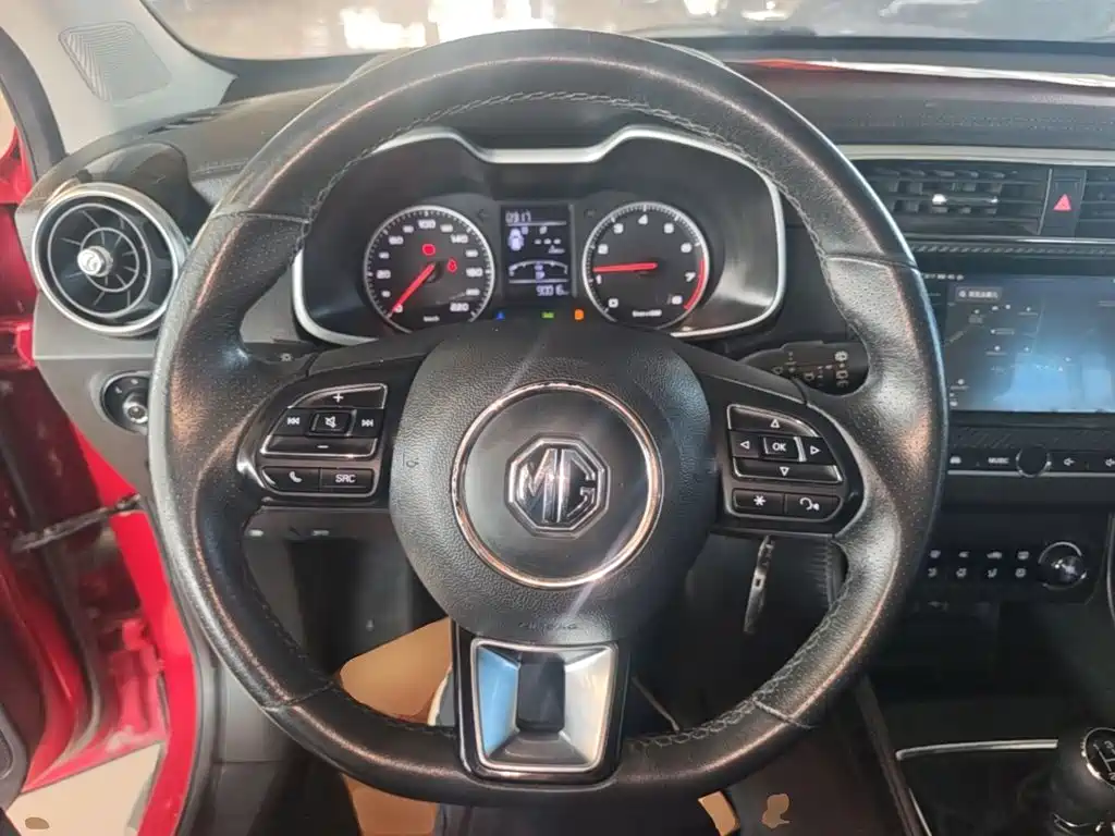 MG ZS 2017 2017 1.5L Manual Premium Internet Edition
