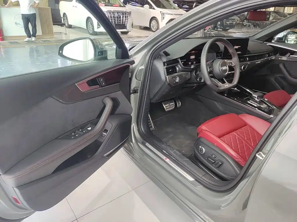 Audi S4 2024 2023 S4 3.0TFSI