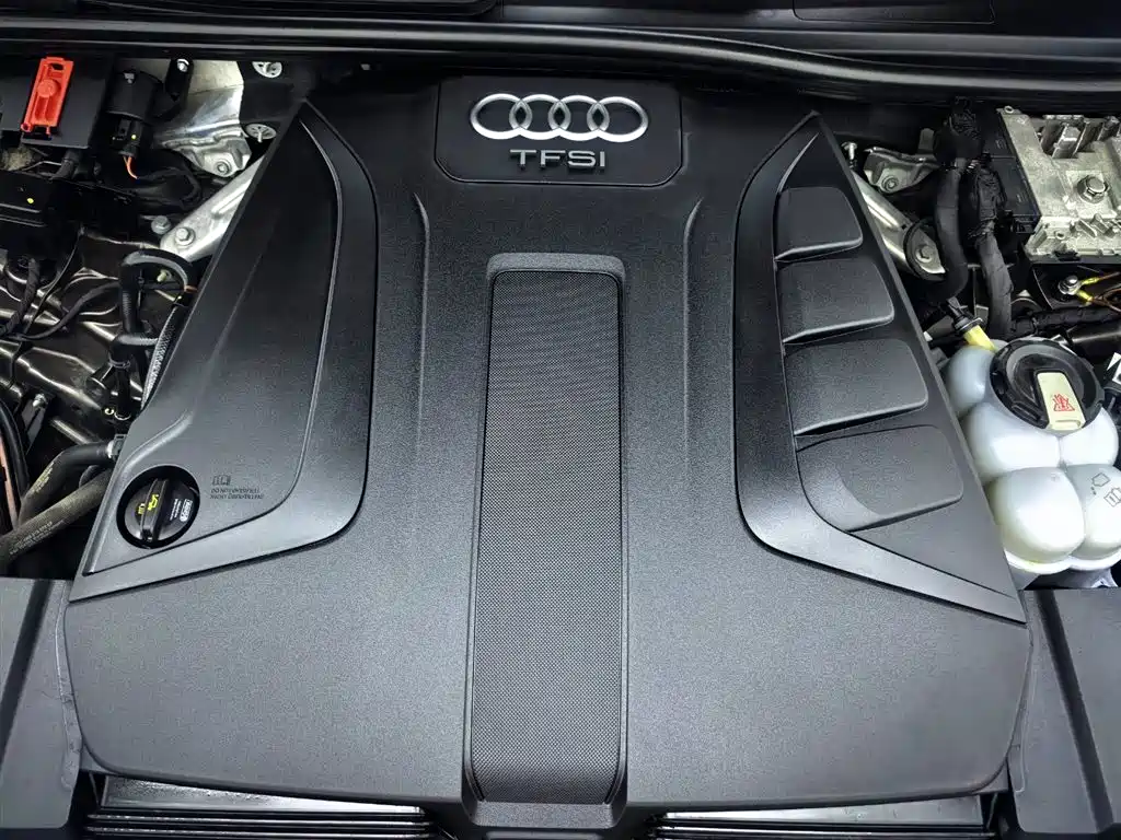 Audi Q7 2018 40 TFSI Comfort фото 23