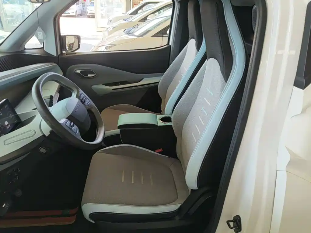 Wuling Motors Wuling NanoEV 2022 2021 Passion Edition