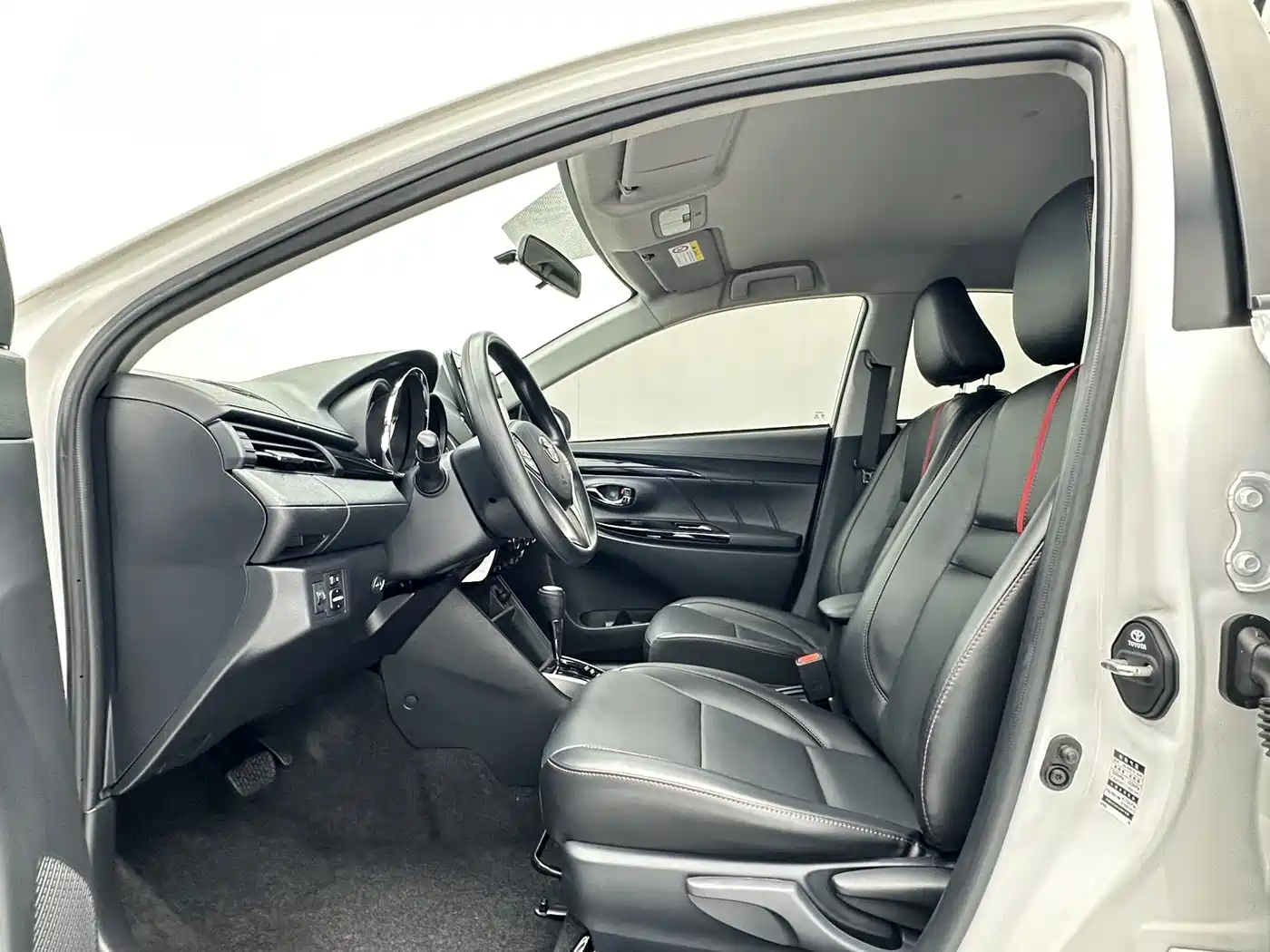 2023 Toyota YARiS L Zhi Xuan