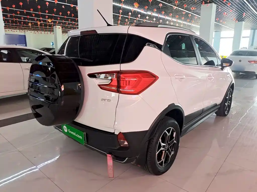 BYD Yuan Pro 2024 2023 401KM Luxury