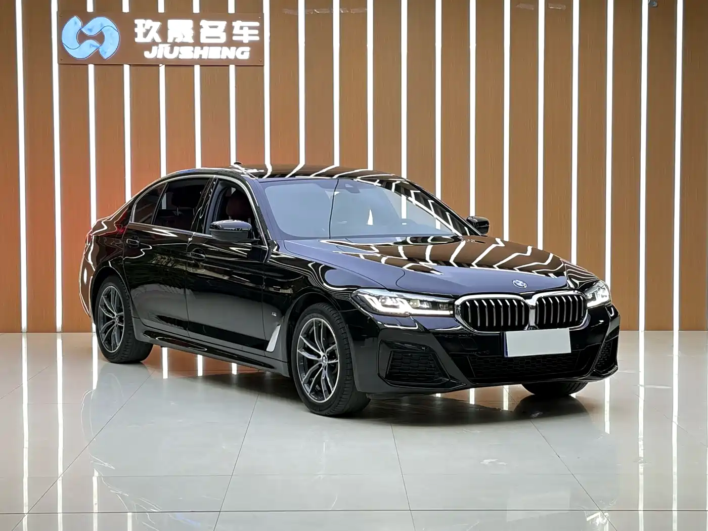 BMW 5 Series 2022 Facelift 525Li M Sport Package фото 3