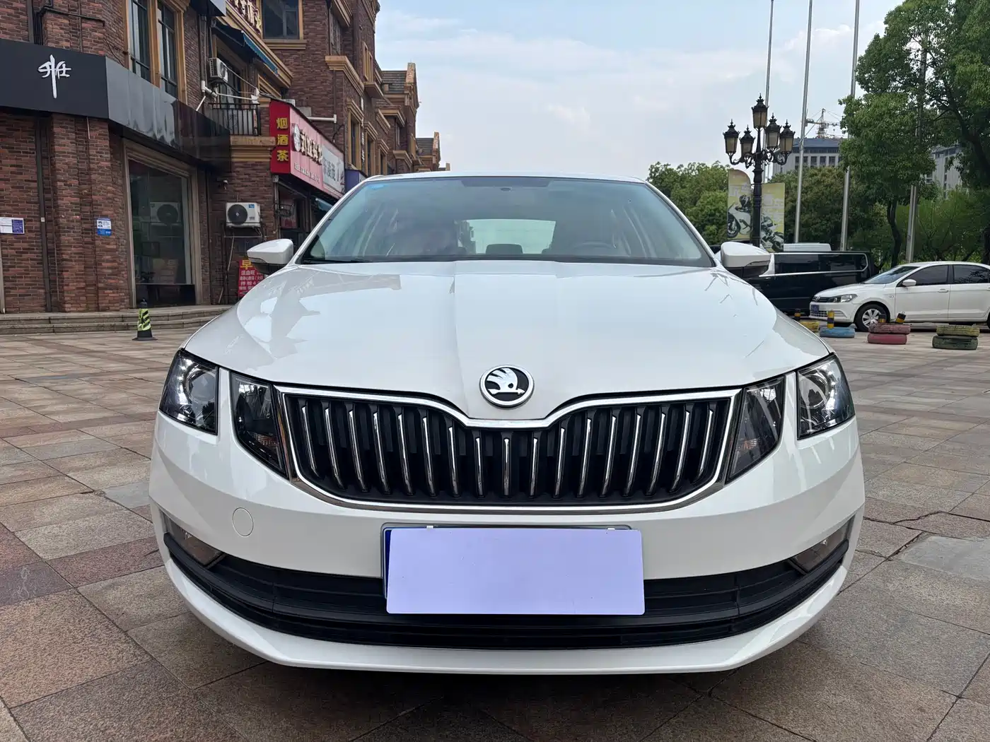 Škoda Octavia 2018 1.6L Automatic Comfort
