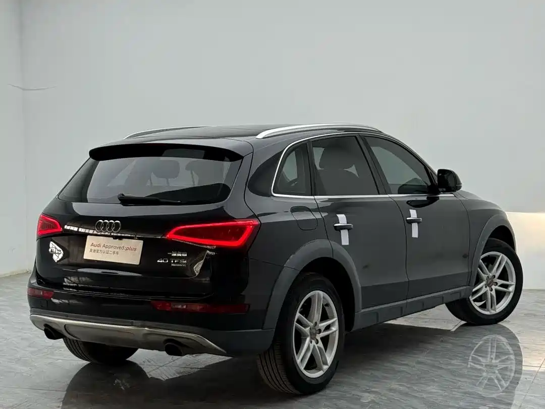 Audi Q5 2018 2017 Plus 40 TFSI Technology