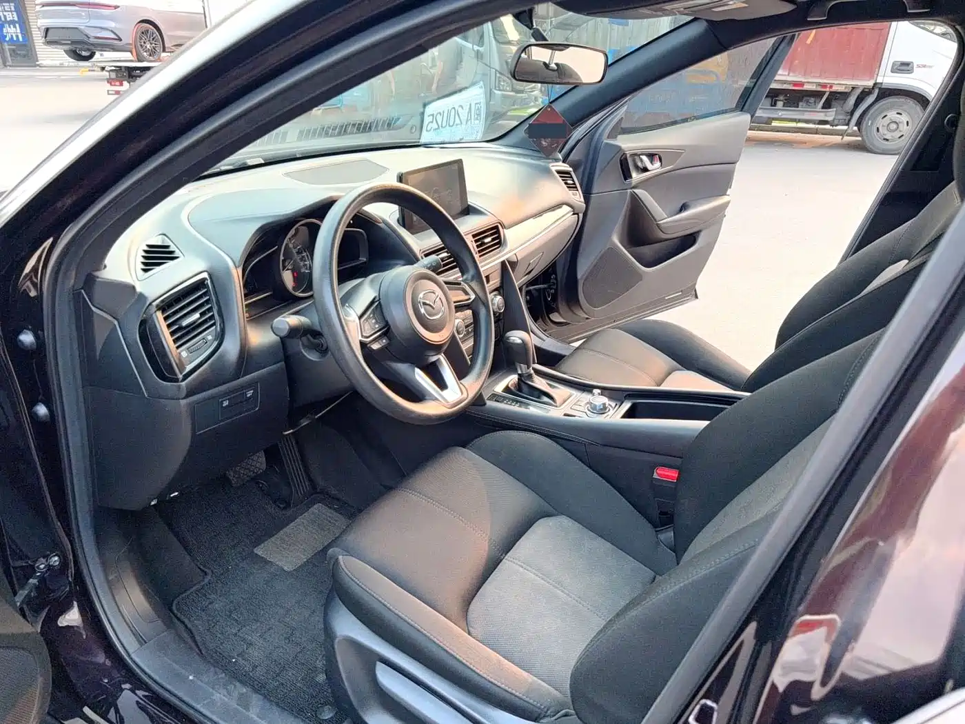 Фото 7 - Mazda CX-4
