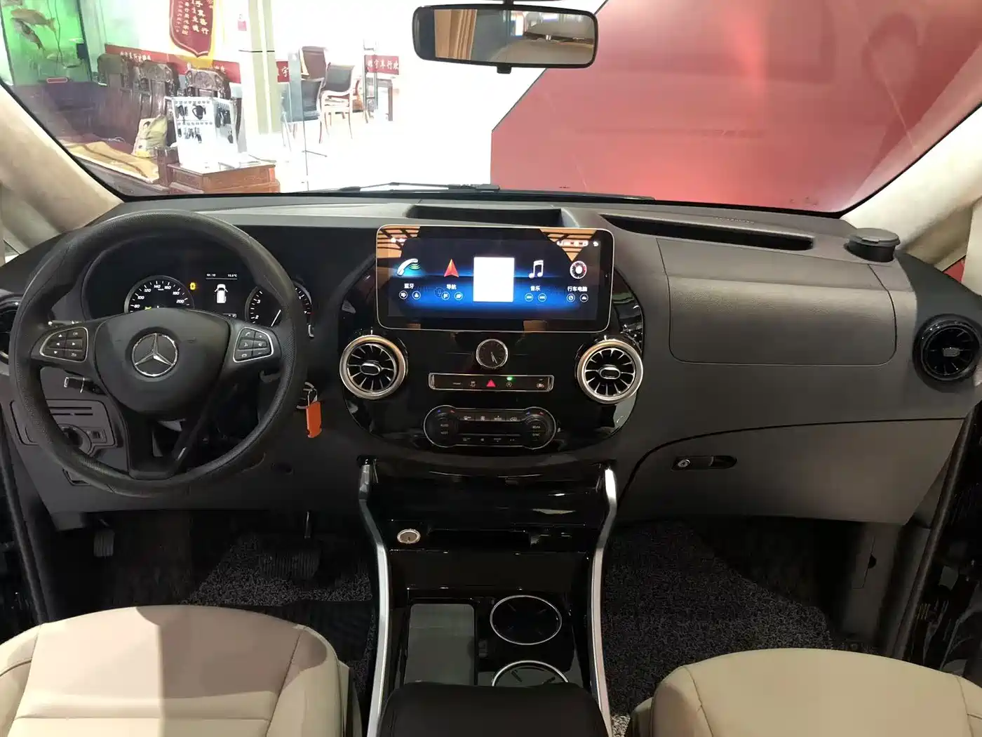 Mercedes-Benz Vito 2021 2.0T Elite 7-Seater фото 6