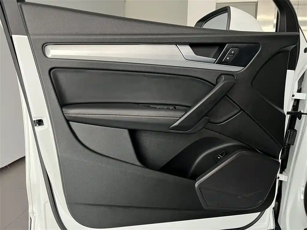 Audi Q5L 2019 2018 40 TFSI Premium Fashion China VI
