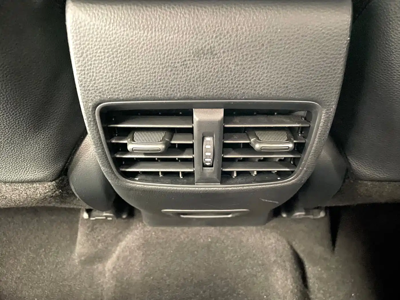 Toyota Frontlander 2022 2.0L CVT Luxury Edition фото 14
