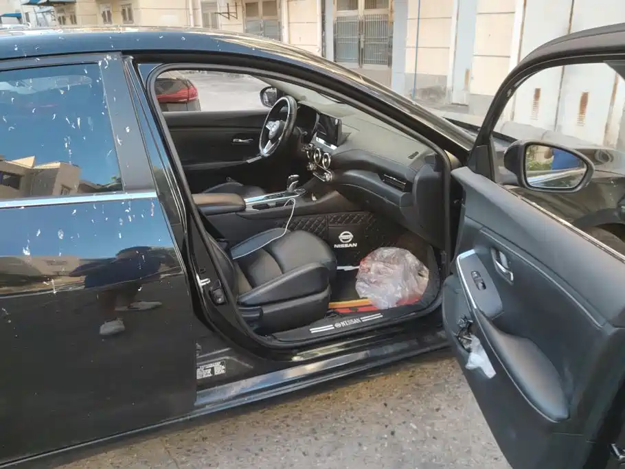 Nissan SYLPHY, миниатюра 8