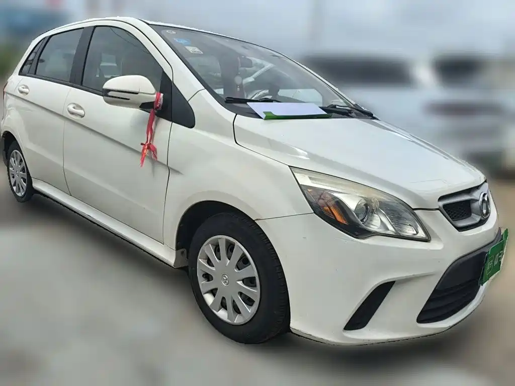 BAIC Senova D20 2016 2015 Hatchback 1.3L Manual Le Huo