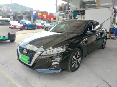 Nissan Teana