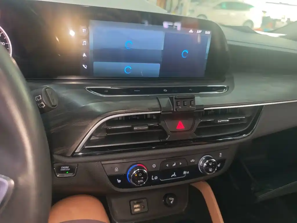 Buick GL6 2023 2021 323T Mild Hybrid Connected Luxury