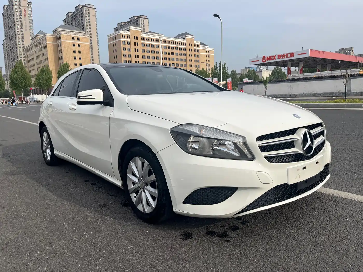 Mercedes-Benz A-Class (Import) 2015 A 180 Standard фото 3