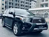 Photo 3 - Toyota Highlander