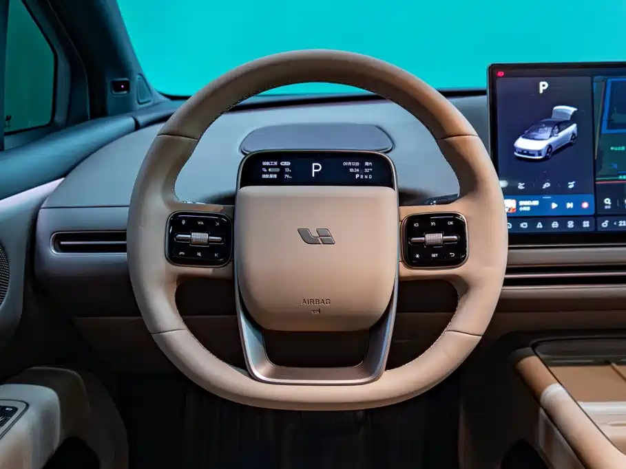 Li Auto i6 2026 2025 2WD Base Model