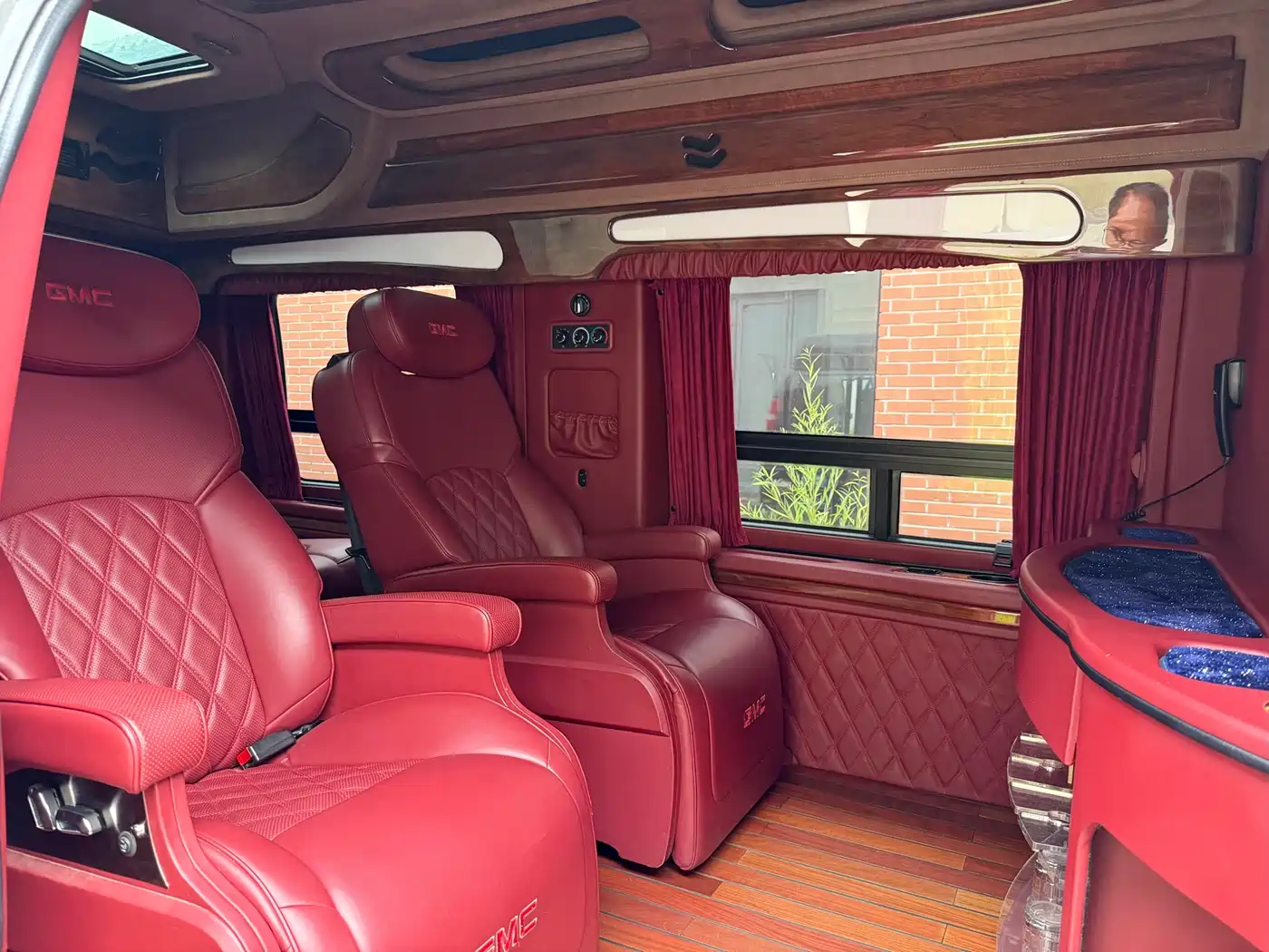 GMC Savana 2010 2011 Model 6.0L Business Star 7-seater