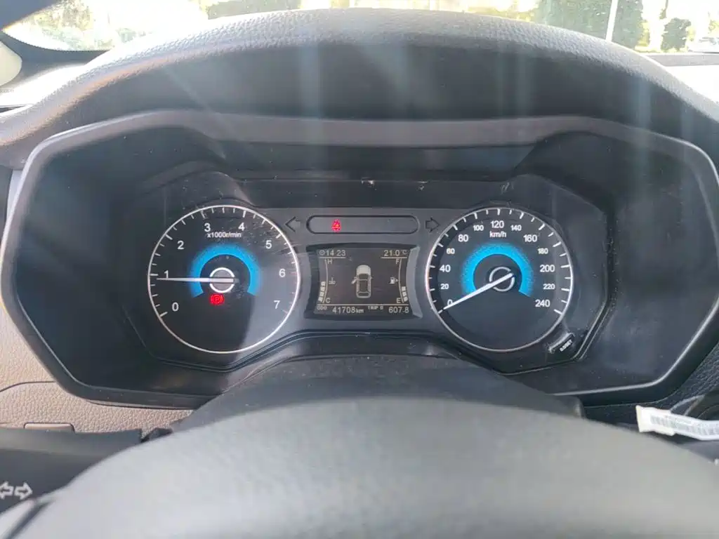 Dongfeng Fengguang Fengguang 580 2022 2021 Facelift ☆Star Edition 1.8L Manual Elite