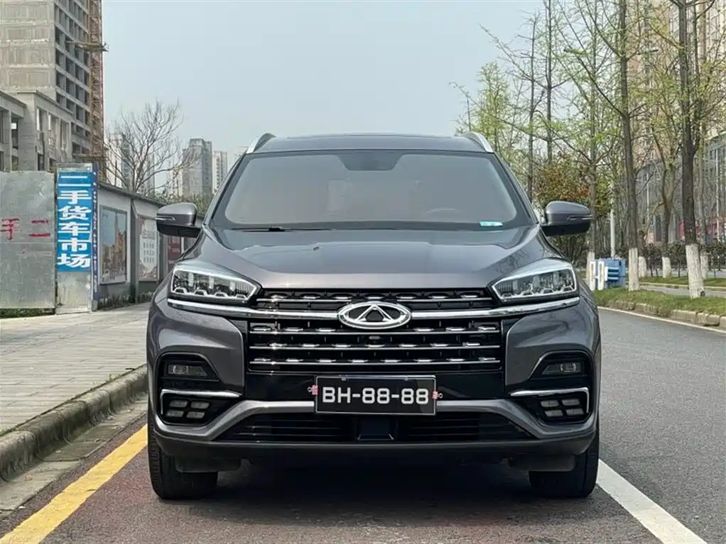 CHERY TIGGO 8