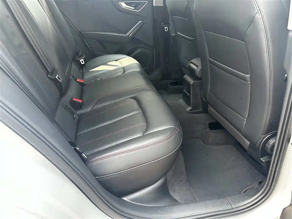 Audi Q2L 2024 35TFSI Progressive Sport фото 7