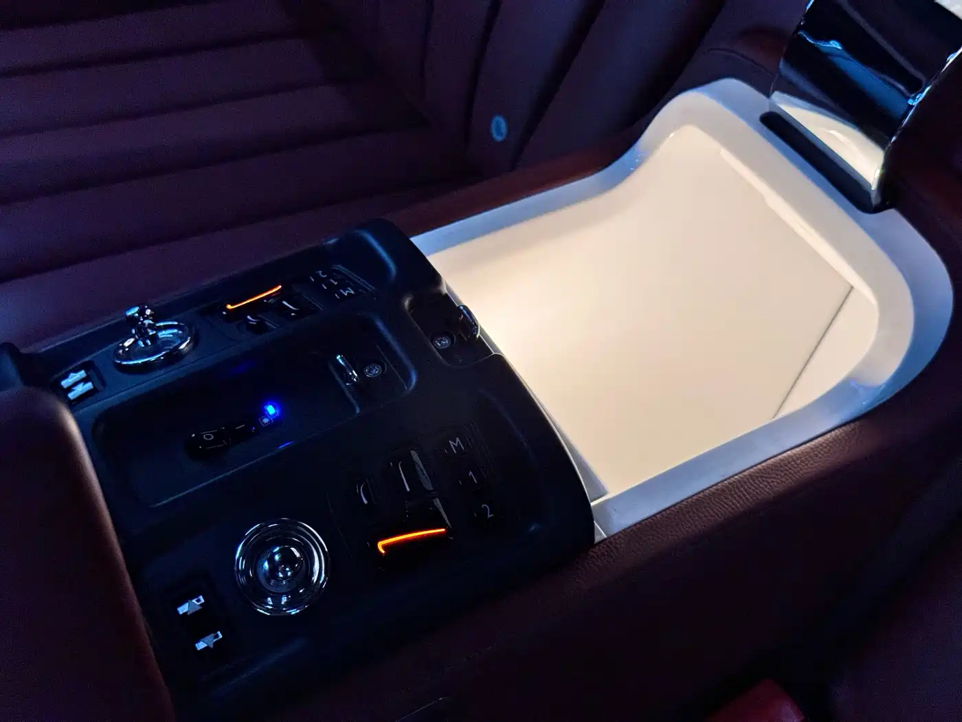 Фото 26 - Rolls-Royce Phantom