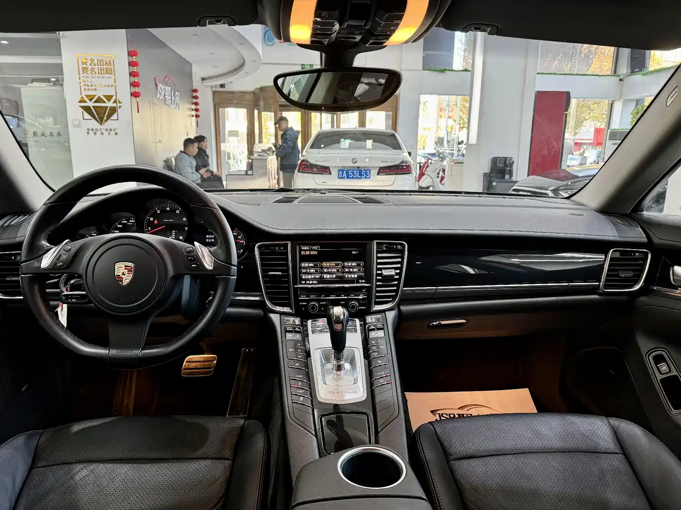 Porsche Panamera 2010 Panamera 4 3.6L фото 17