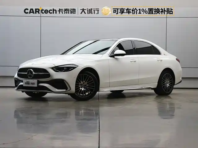 Mercedes-Benz C-Class 2024