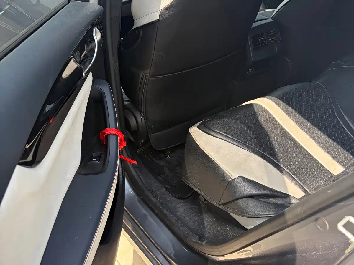 Фото 7 - BYD Qin PLUS