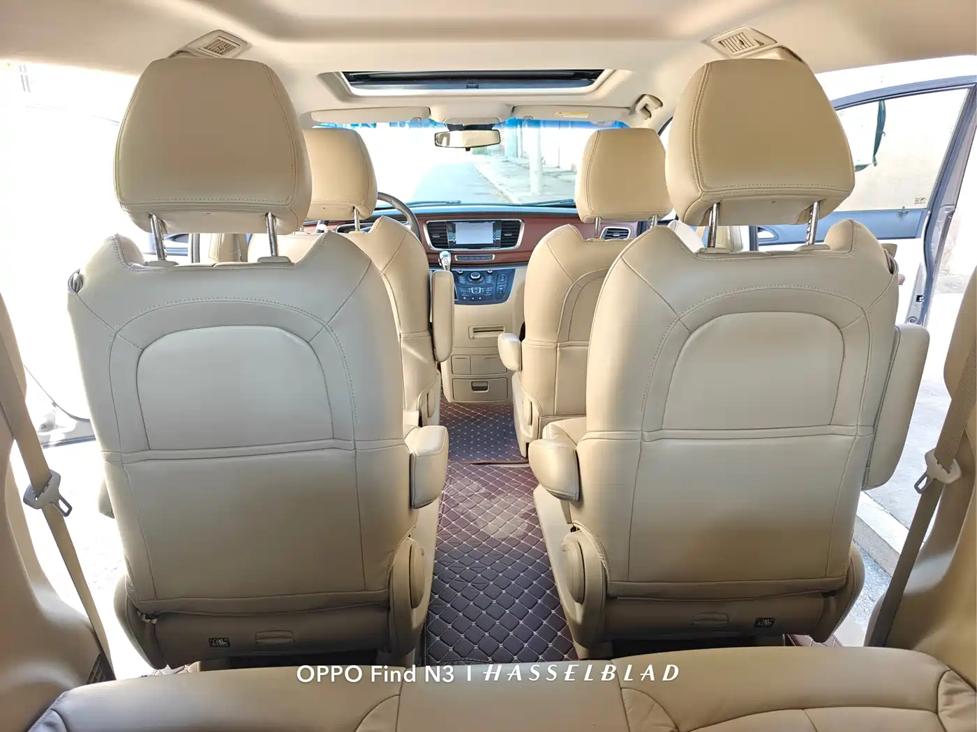 Buick GL8 2015 2.4L Luxury Business Exclusive Edition фото 16