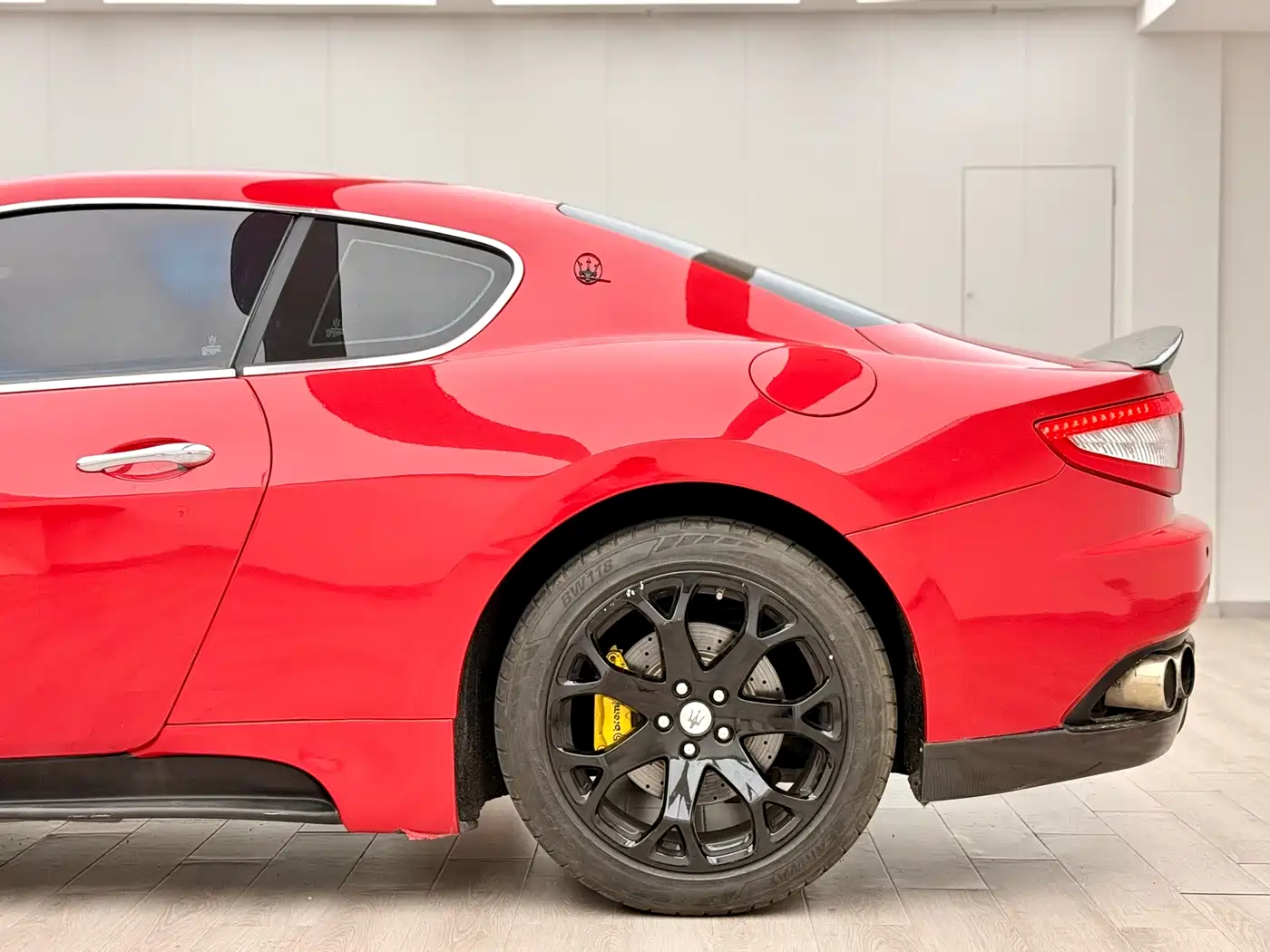 Maserati GranTurismo 2007 4.2L Standard фото 9