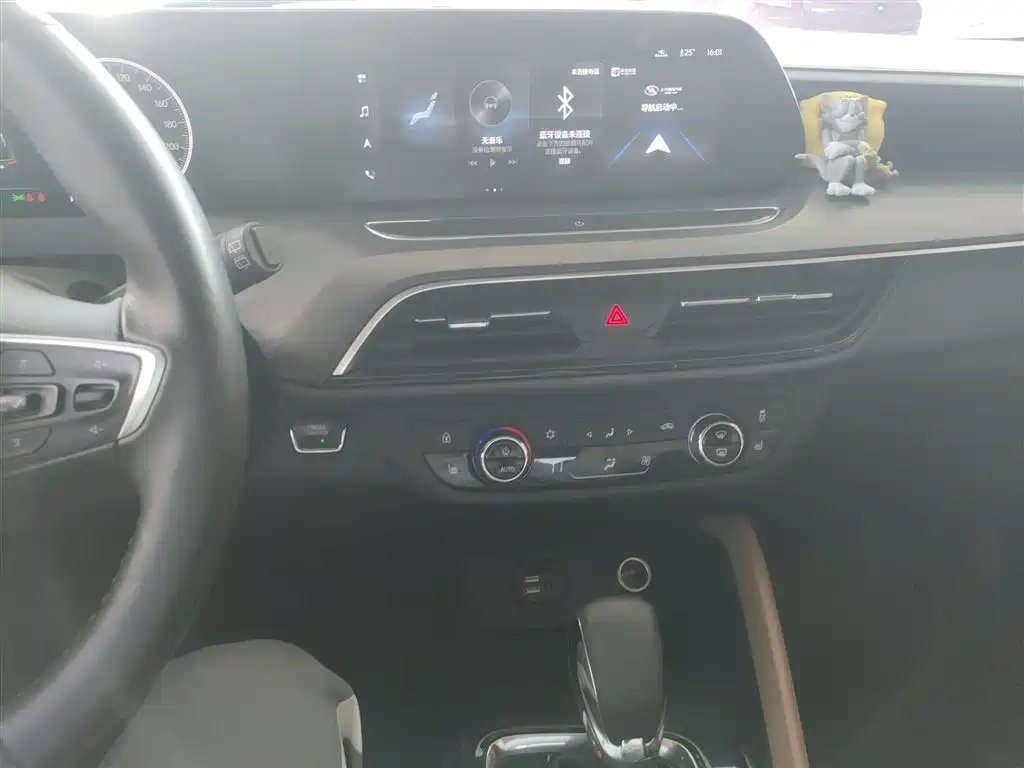 Buick GL6 2021 323T Mild Hybrid Connected Luxury фото 9