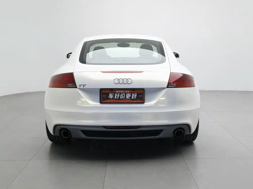 Фото 4 - Audi TT