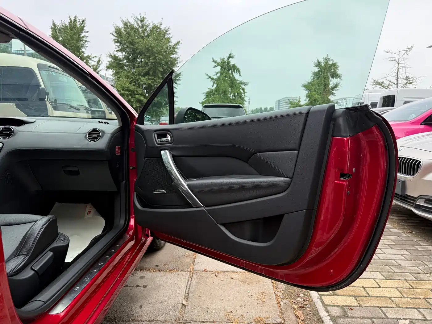 Peugeot 308 (Import) 2012 2012 1.6T CC Luxury