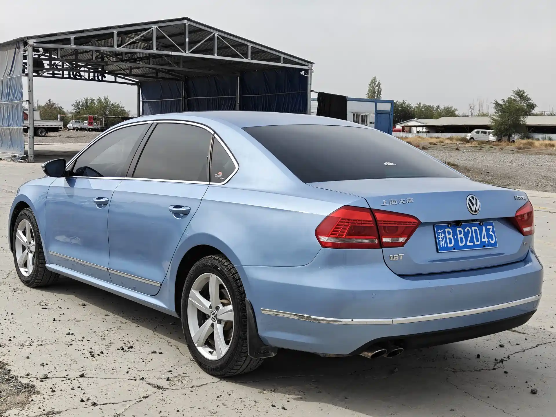 صورة 6 - Volkswagen Passat