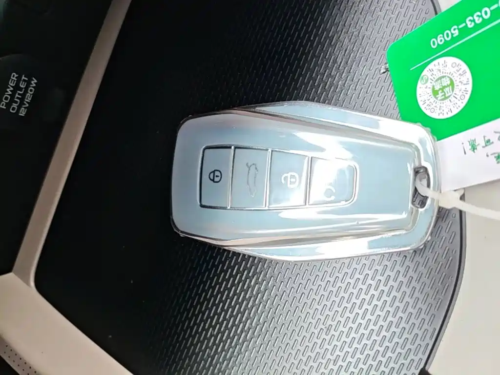 Geely Emgrand L HiP 2022 2022 1.5TD-DHT Pro 100KM Super Swift