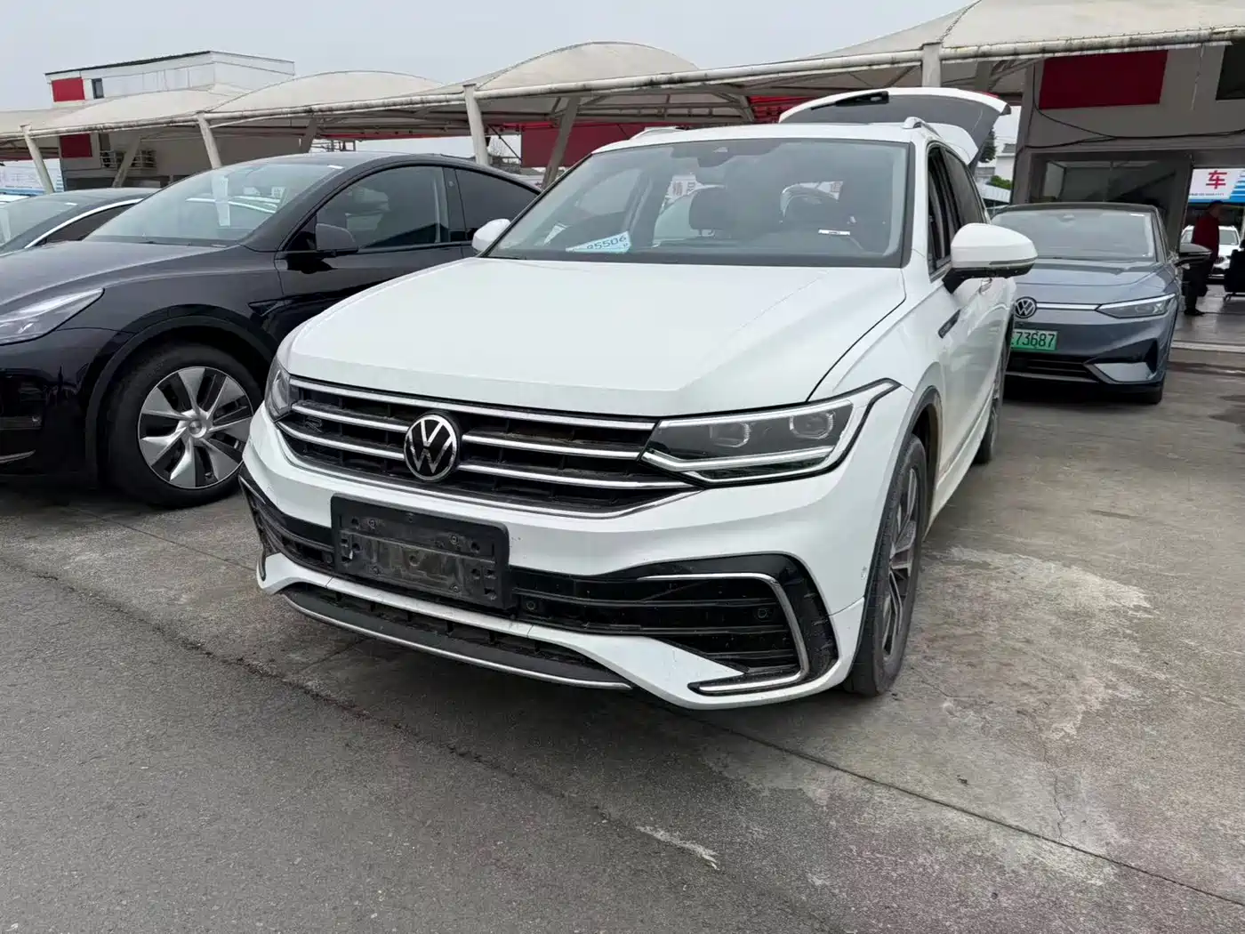 Volkswagen Tiguan L 2023 380TSI 4WD R-Line Premium 7-seater
