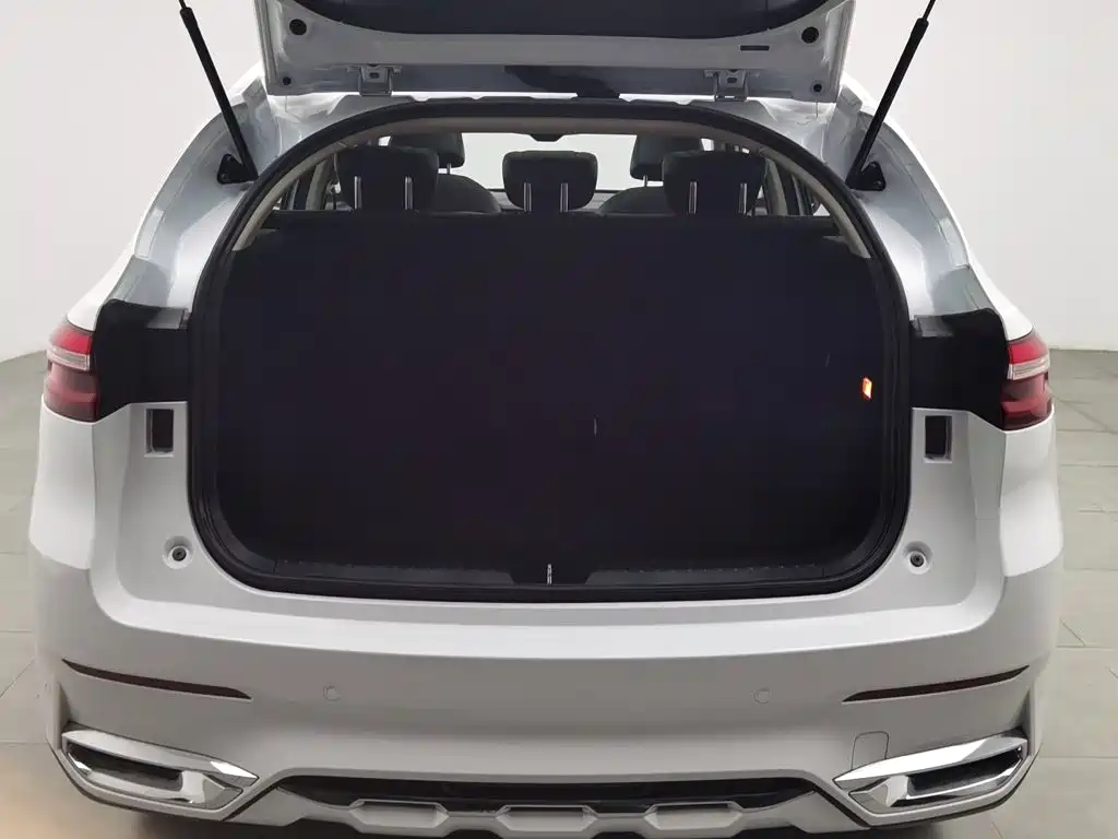 Фото 16 - Haval F7