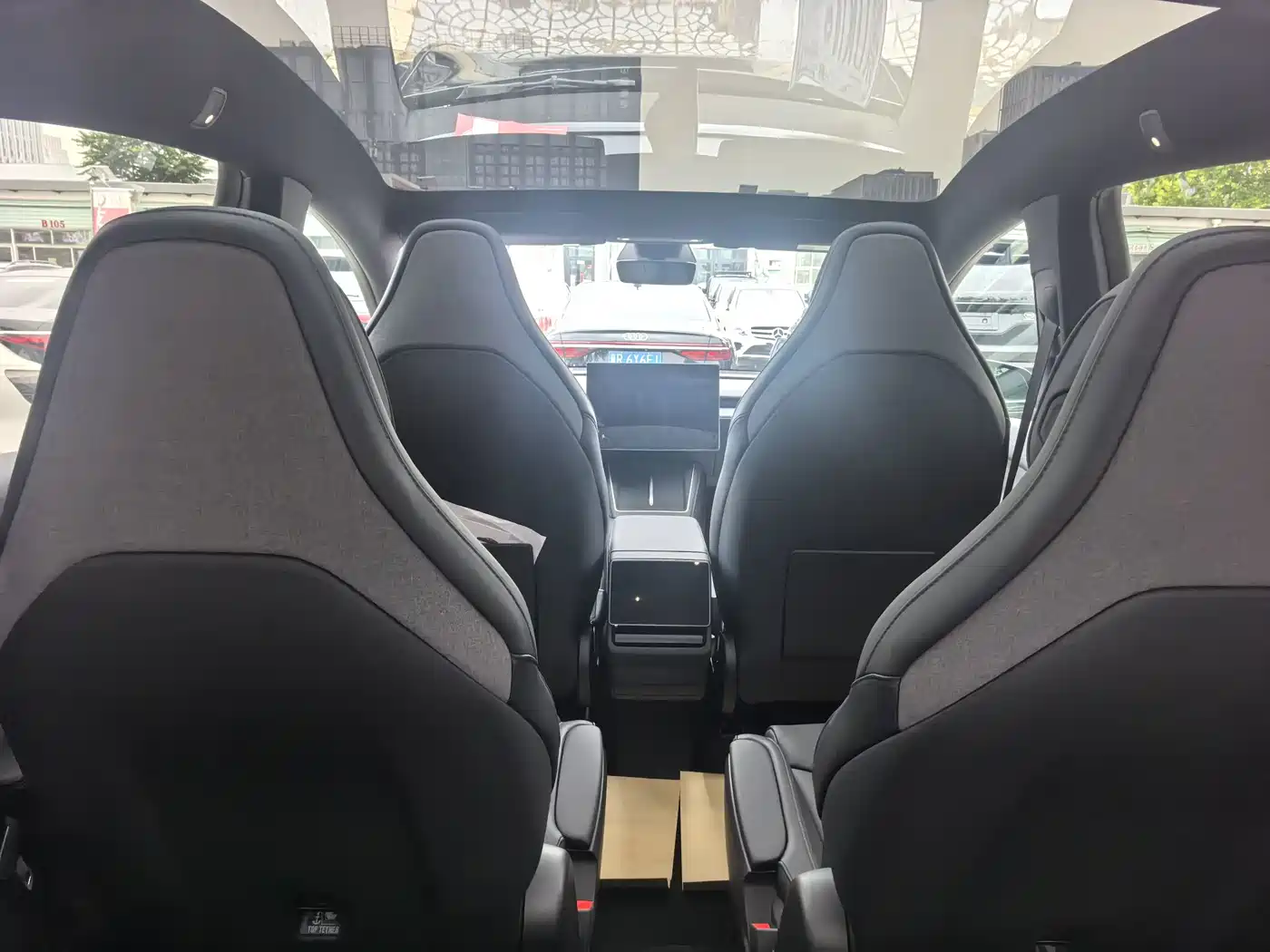 Tesla Model Y L 2026 2025 Facelift Long Range AWD