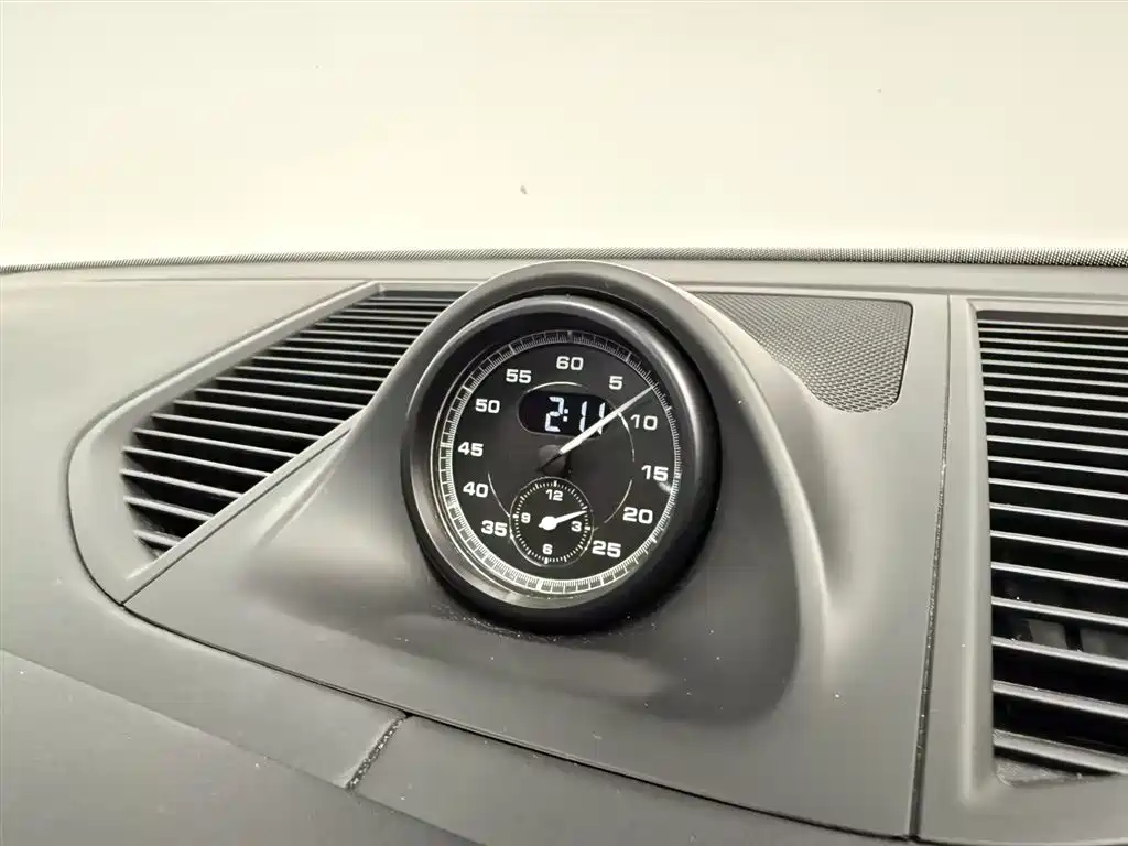 Porsche Macan 2022 Macan T 2.0T фото 15