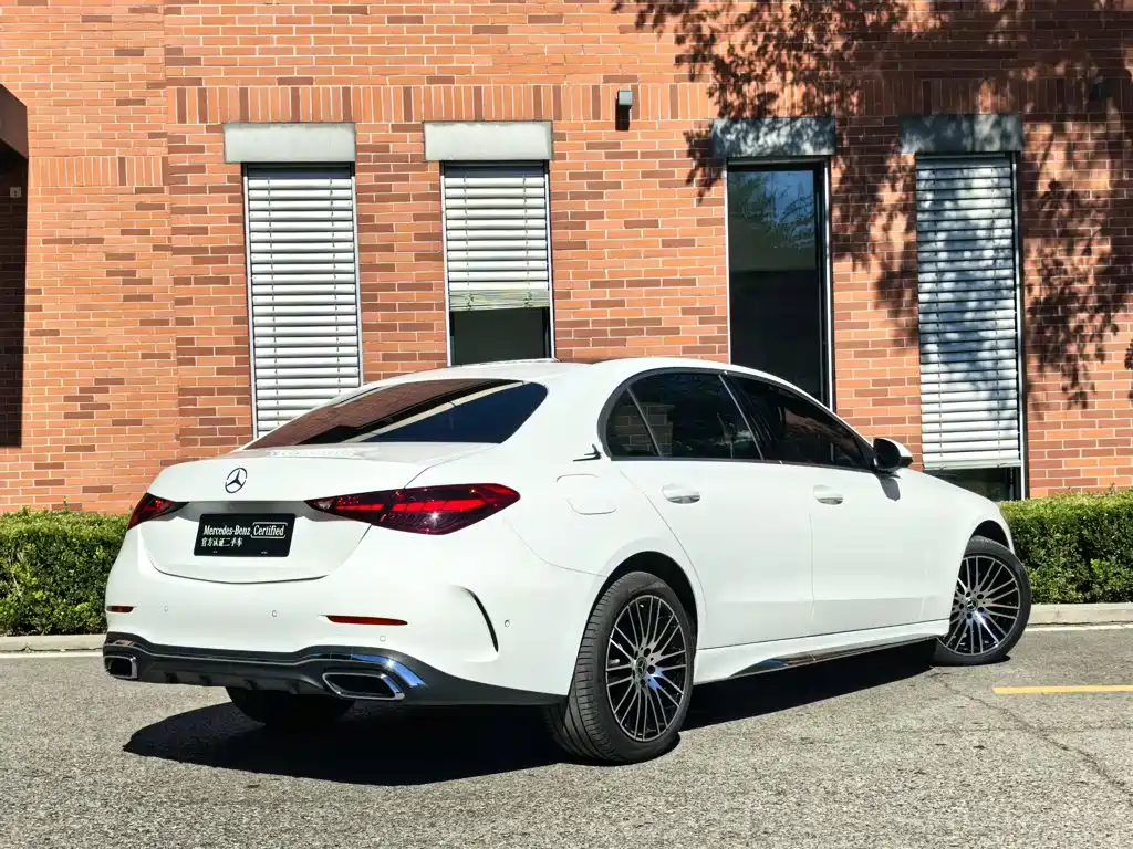 Фото 3 - Mercedes-Benz C-Class