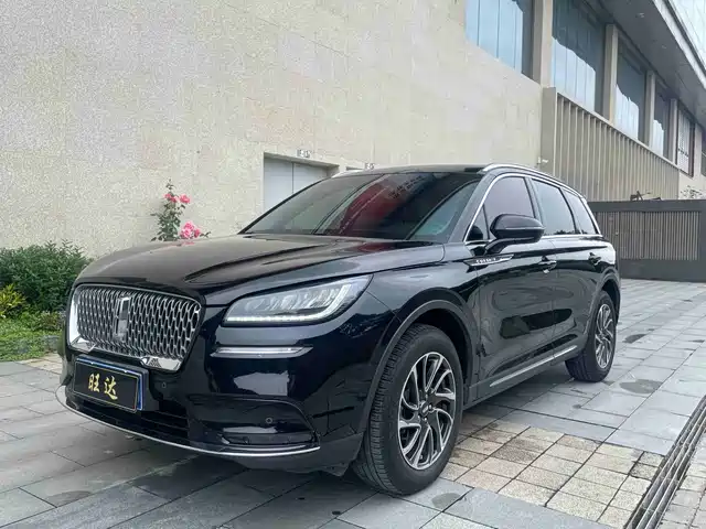 Lincoln Adventurer 2020 2.0T 2WD Premium Elegance Edition — фото 1