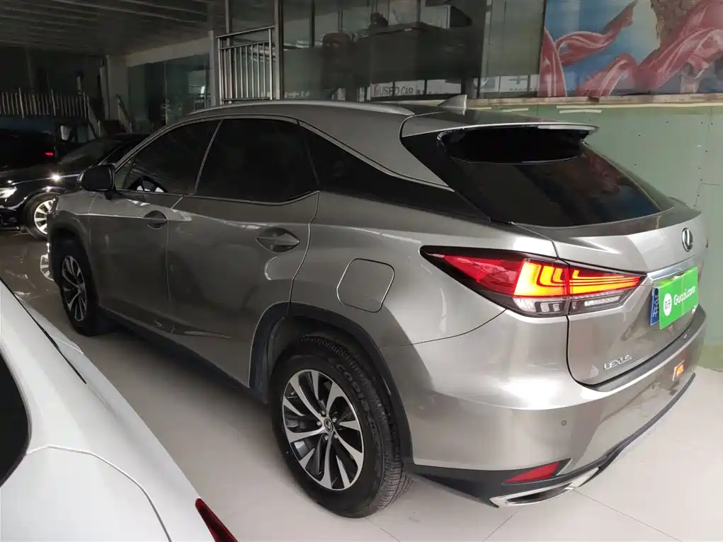 LEXUS RX