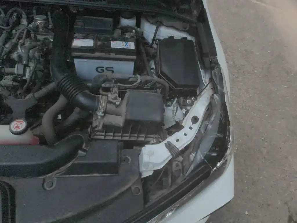 Фото 22 - Toyota Corolla